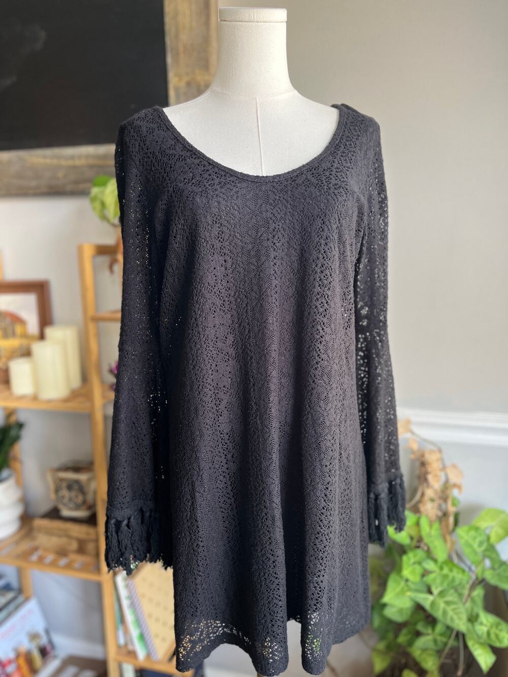 Vintage Y2K Black Floral Knit Dress Fringe Bell Sleeves 00s does 70s Size Medium